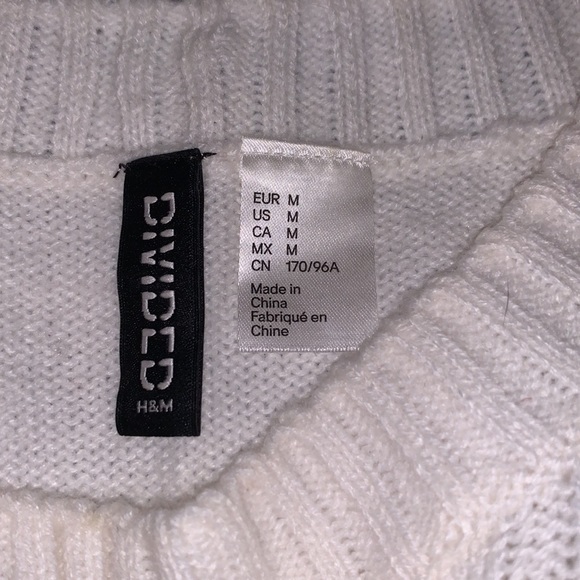 H&M Cropped Sweater Vest - Picture 3 of 3